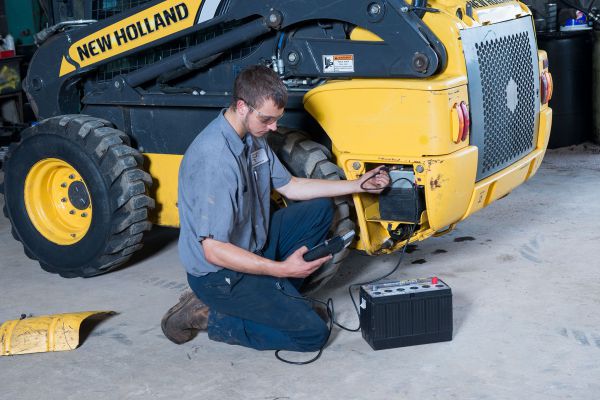 New Holland - Top Service Tech